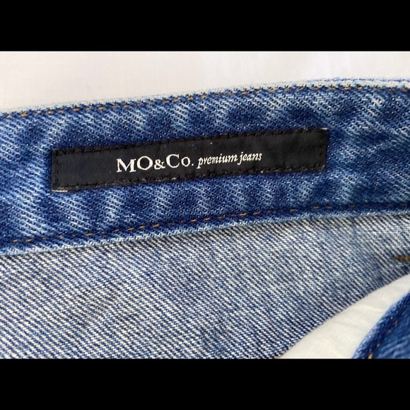 MO & Co. Distressed Denim Capris Blue Size 25 - Picture 11 of 12